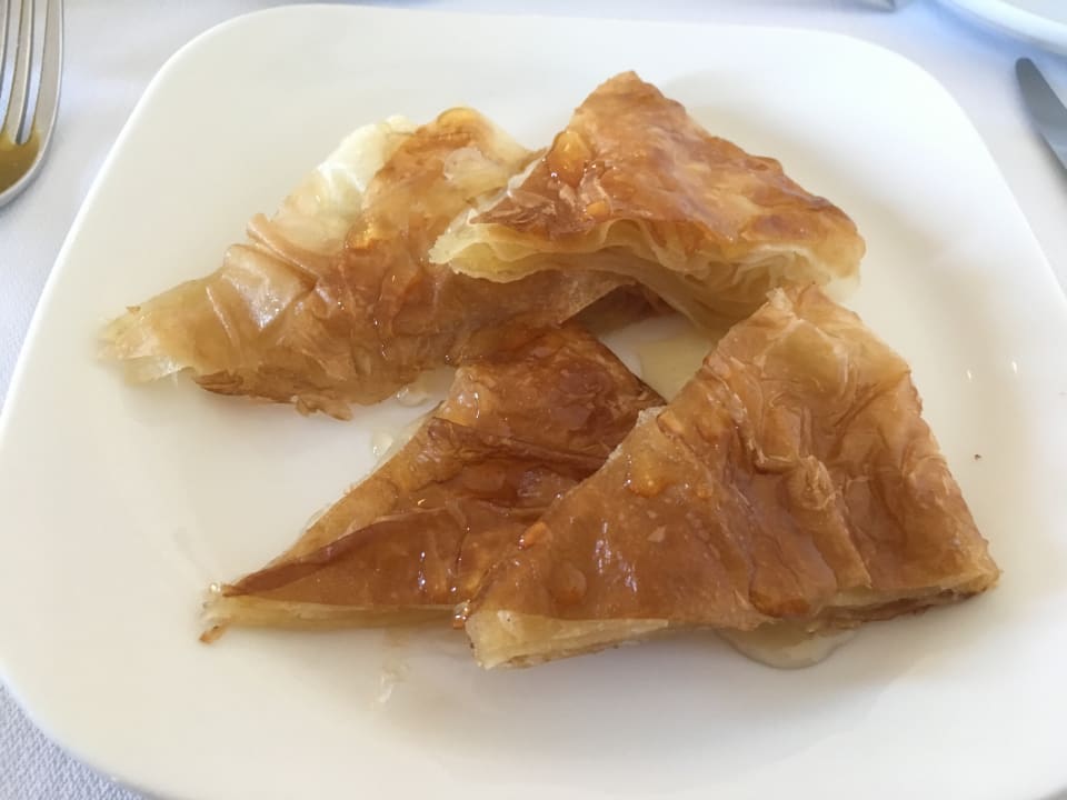 Gastro Fort Arabesque Resort, Spa & Villas