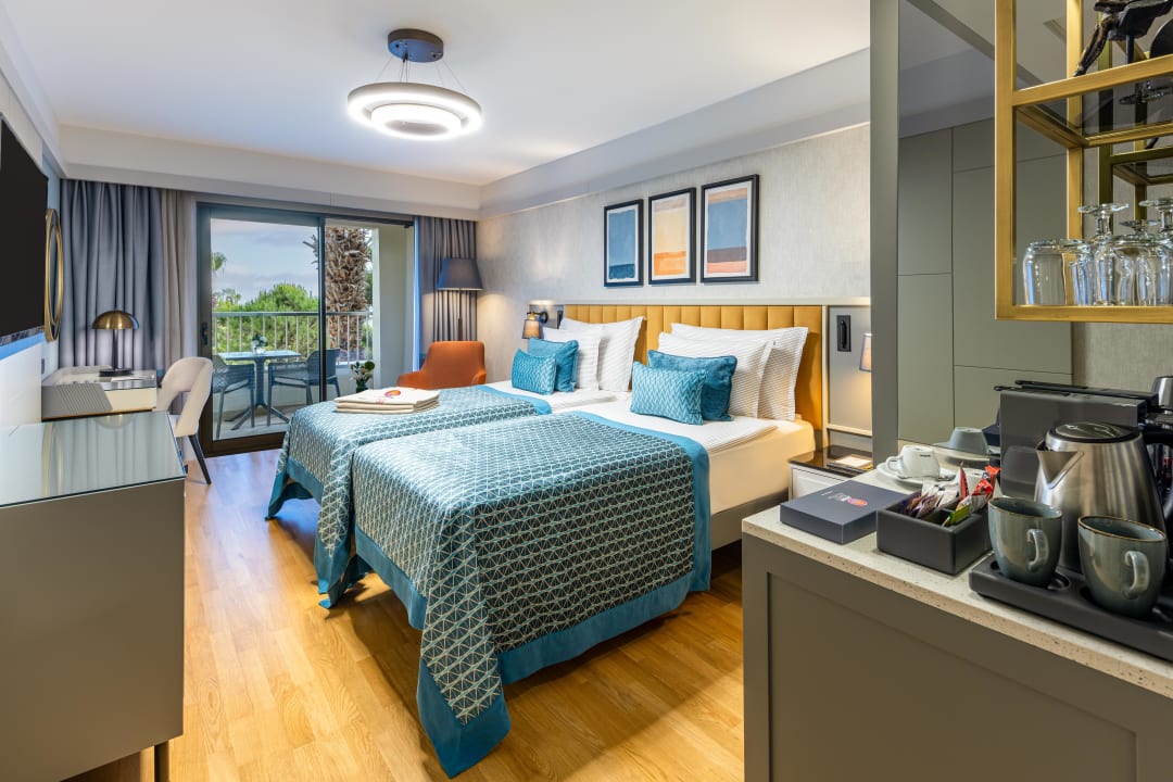 Zimmer Arum Barut Collection
