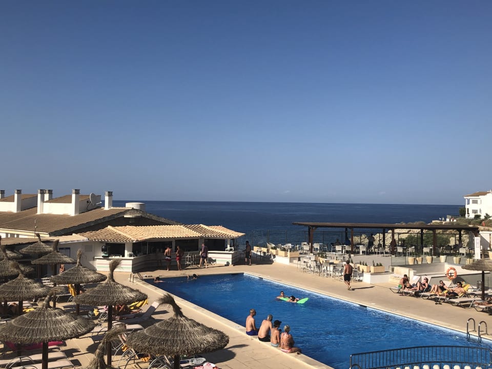 Pool allsun Hotel Lux de Mar