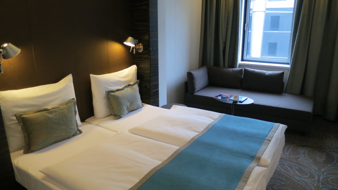 Normales Zimmer Motel One Wien Westbahnhof