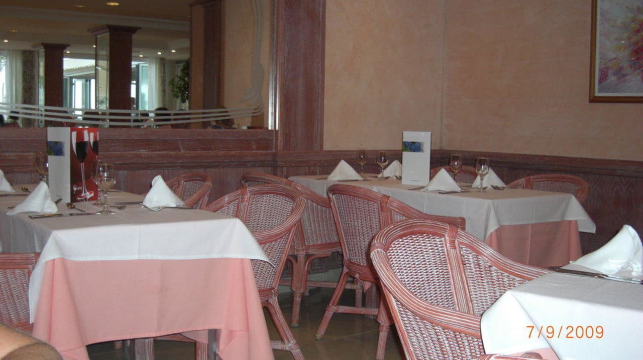 Die Restauranteinrichtung El Somni Ibiza Dream Hotel by Grupotel