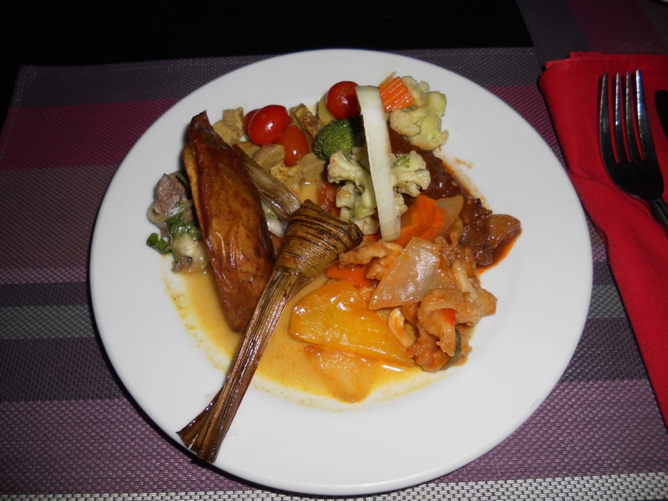 Lecker Essen Apsara Beachfront Resort & Villa - SHA Extra Plus