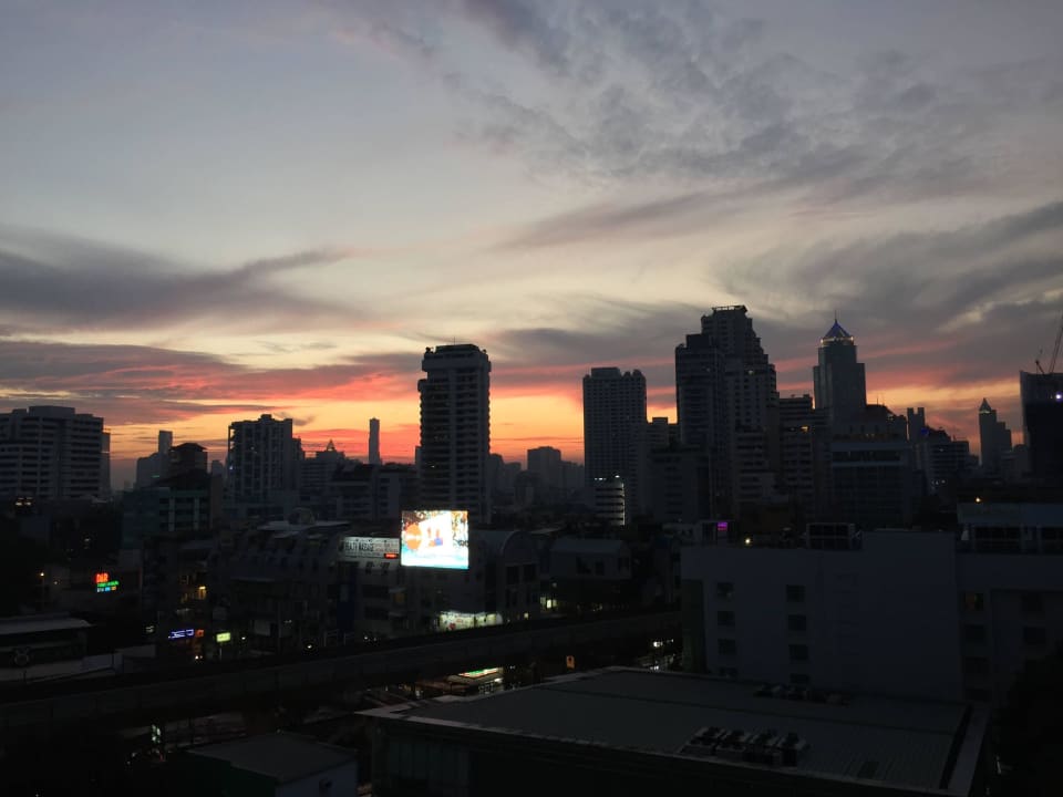 Widok z tarasu widokowego Hotel The Westin Grande Sukhumvit