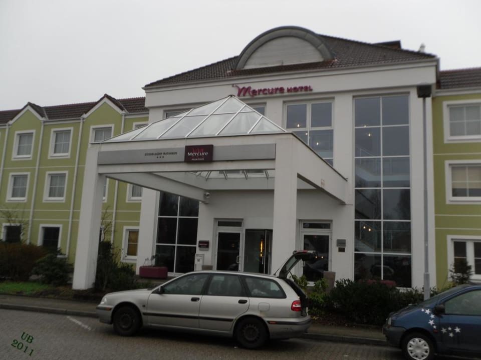 Vorderseite Mercure Hotel Düsseldorf Ratingen