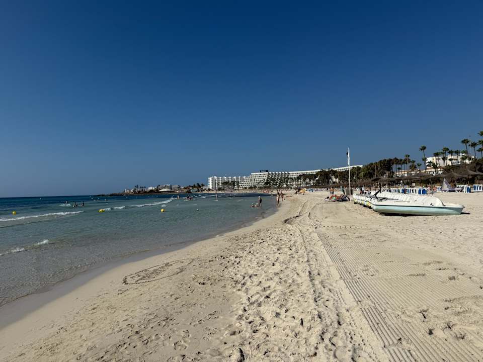 Strand Protur Vista Badia Aparthotel