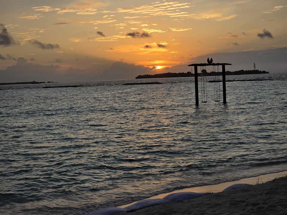 Strand Adaaran Select Meedhupparu Island Resort - Premium All Inclusive