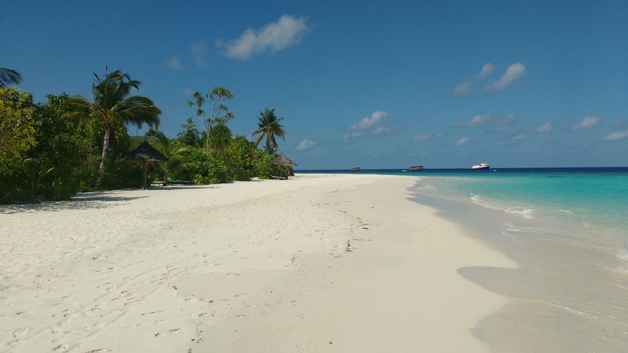 Sonnenaufgangsseite NH Collection Maldives Havodda Resort