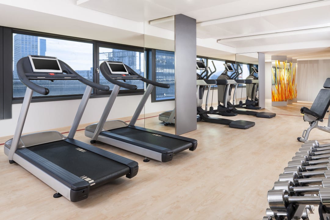 Sheraton Fitness by Core Performance® Sheraton Zürich Hotel
