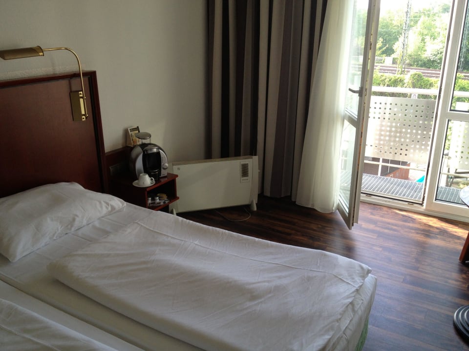 Zimmer mit Zusatsheizung Mercure Hotel Bad Oeynhausen City