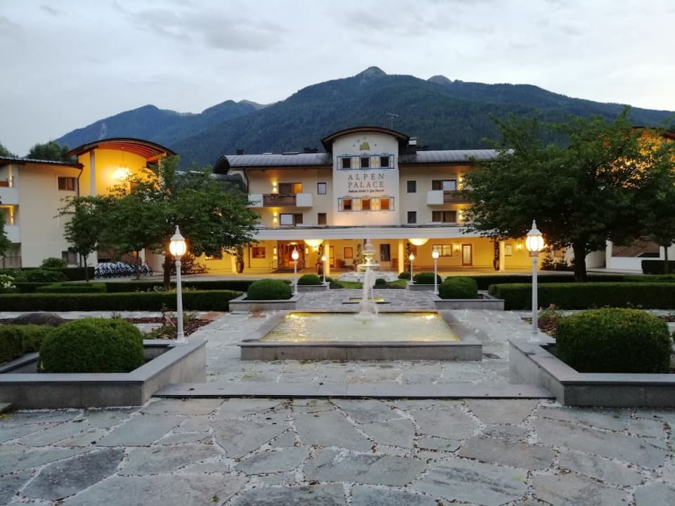 Außenansicht Alpenpalace Luxury Hideaway & Spa Retreat