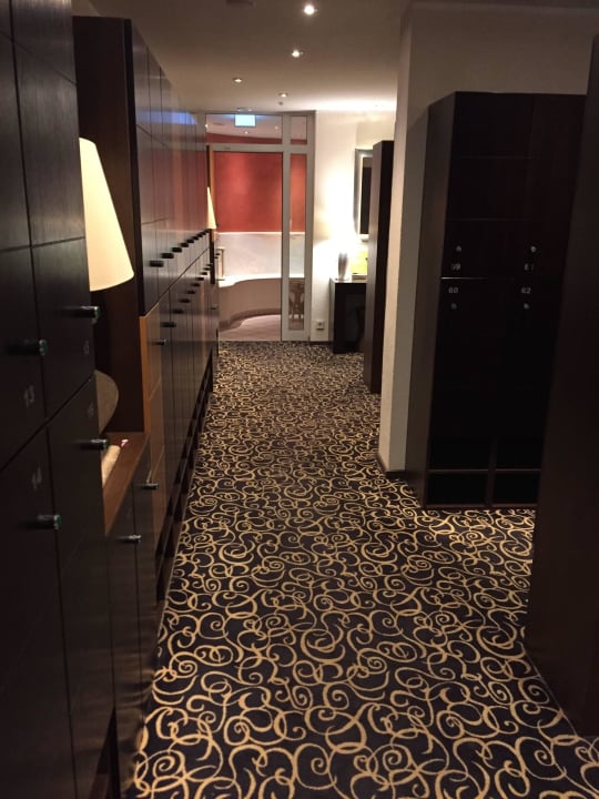 Flur BollAnts Spa im Park