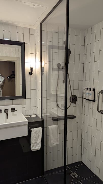 Zimmer DoubleTree by Hilton Hotel Melbourne - Flinders Street