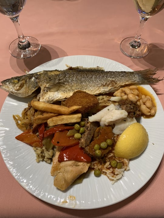 Gastro Side Royal Palace Hotel & Spa