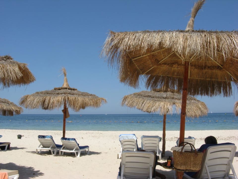 Super schöner Strand Hotel El Mouradi Palm Marina