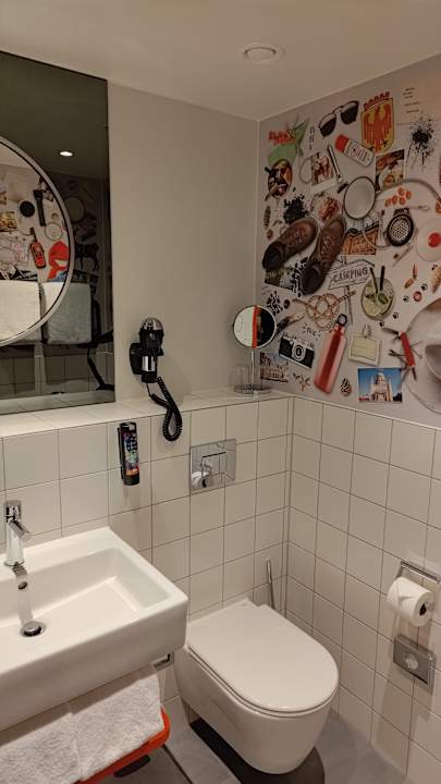 Zimmer Holiday Inn - the niu, Amity Potsdam