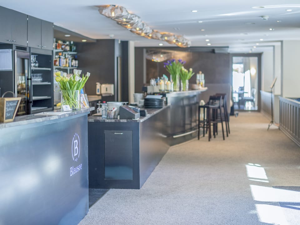 Lobby Hotel & Restaurant Blausee