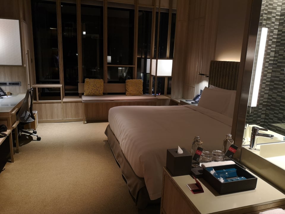 Zimmer Parkroyal on Pickering