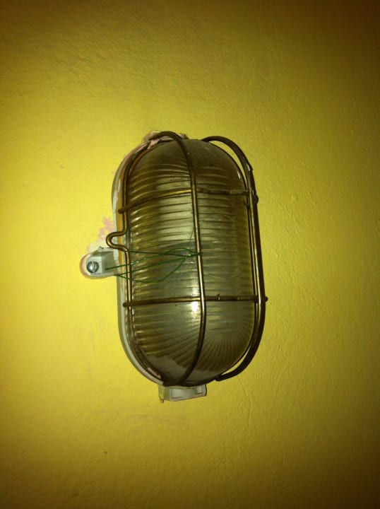 Lampe in der Dusche Gästehaus Atzgersdorf