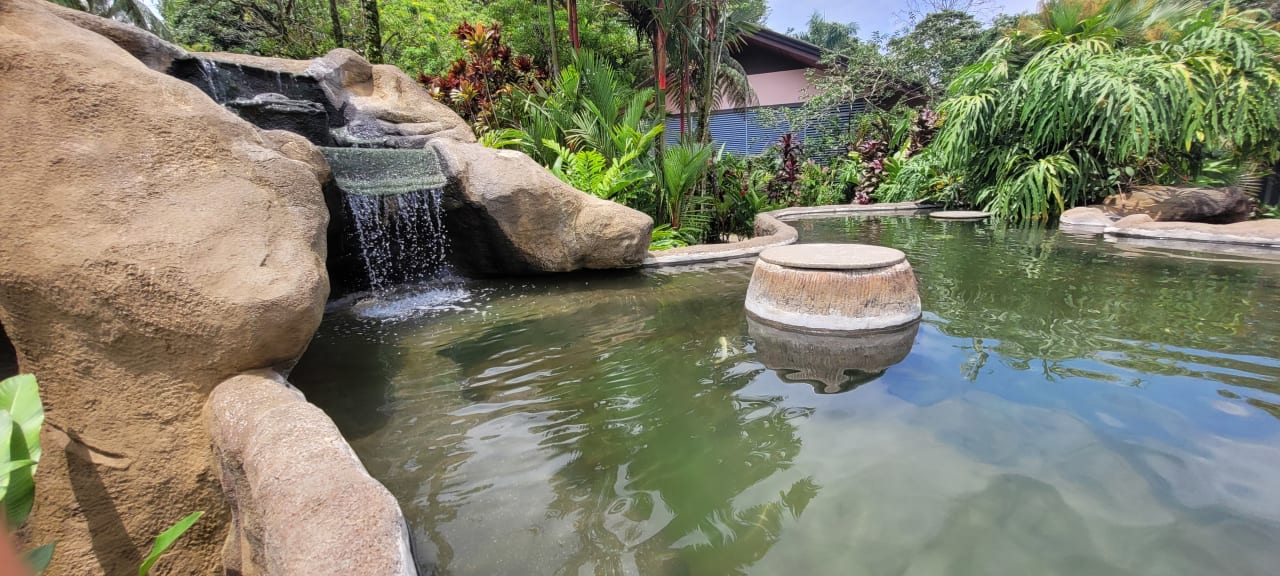 Gartenanlage Volcano Lodge, Hotel & Thermal Experience