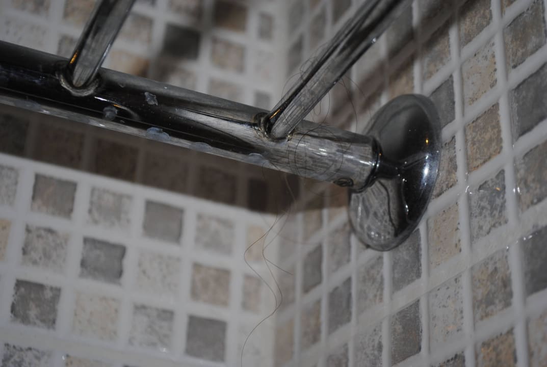 Haare, Schimmel, Dreck, Staub u.s.w. Grand Yazici Club Marmaris Palace