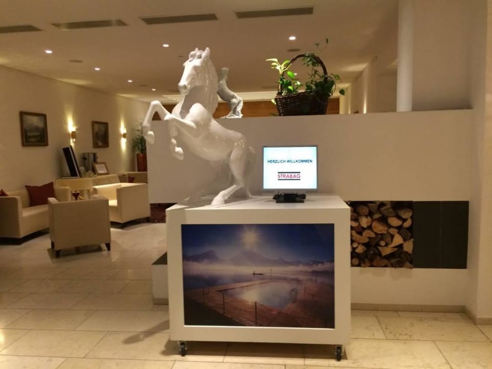 Das weiße Rössl ist überall präsent Romantik Hotel Im Weissen Rössl