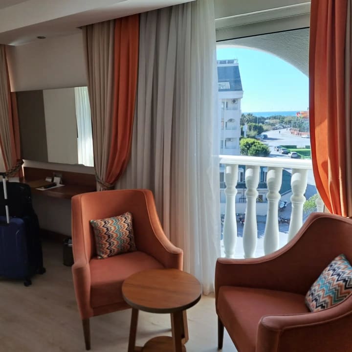 Zimmer Side Royal Palace Hotel & Spa