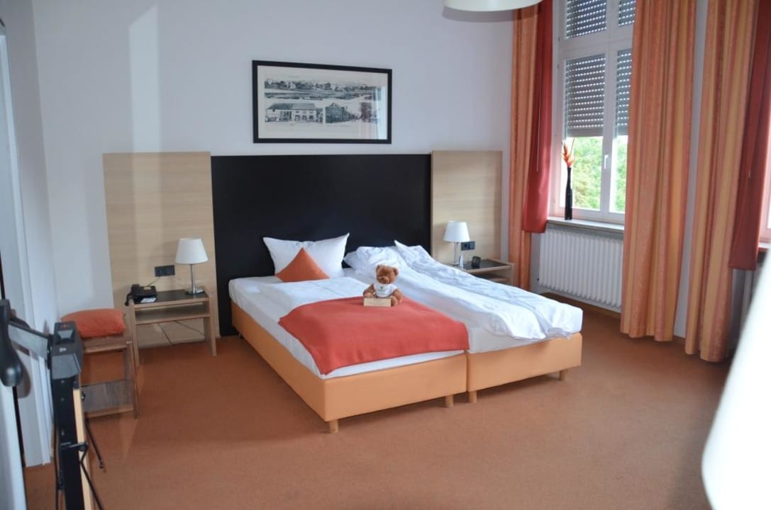 Bilck in eines der schönen Zimmer Hotel Franziskushöhe