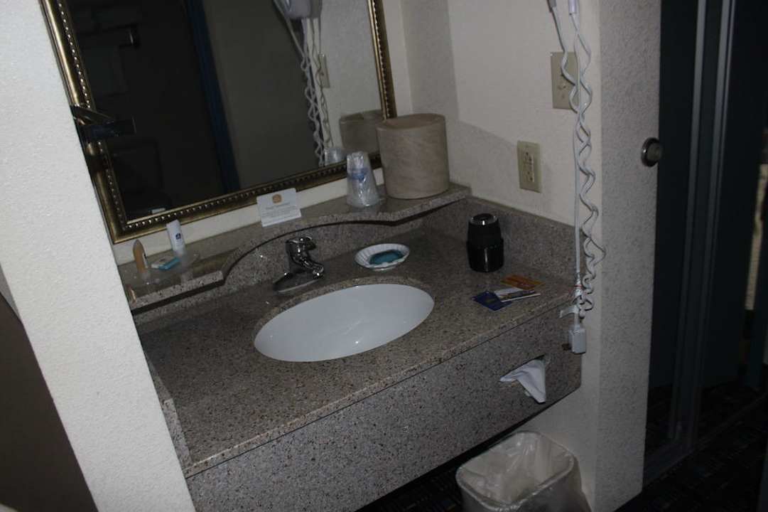 Waschtisch Best Western Plus Hotel Reading Inn & Suites