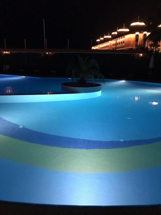 Pool Calimera Hane Garden