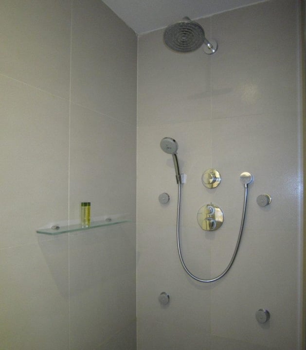 Dream Suite #216 Alexandra Barcelona Hotel, Curio Collection by Hilton