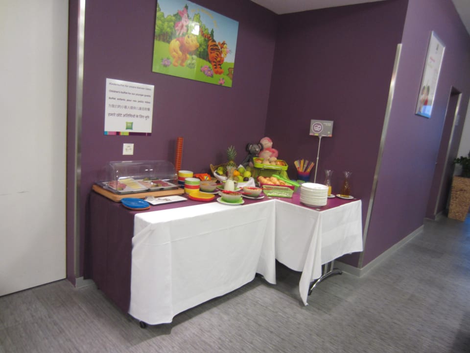 Kinder-Frühstücks-Buffet Hotel ibis Styles Luzern City