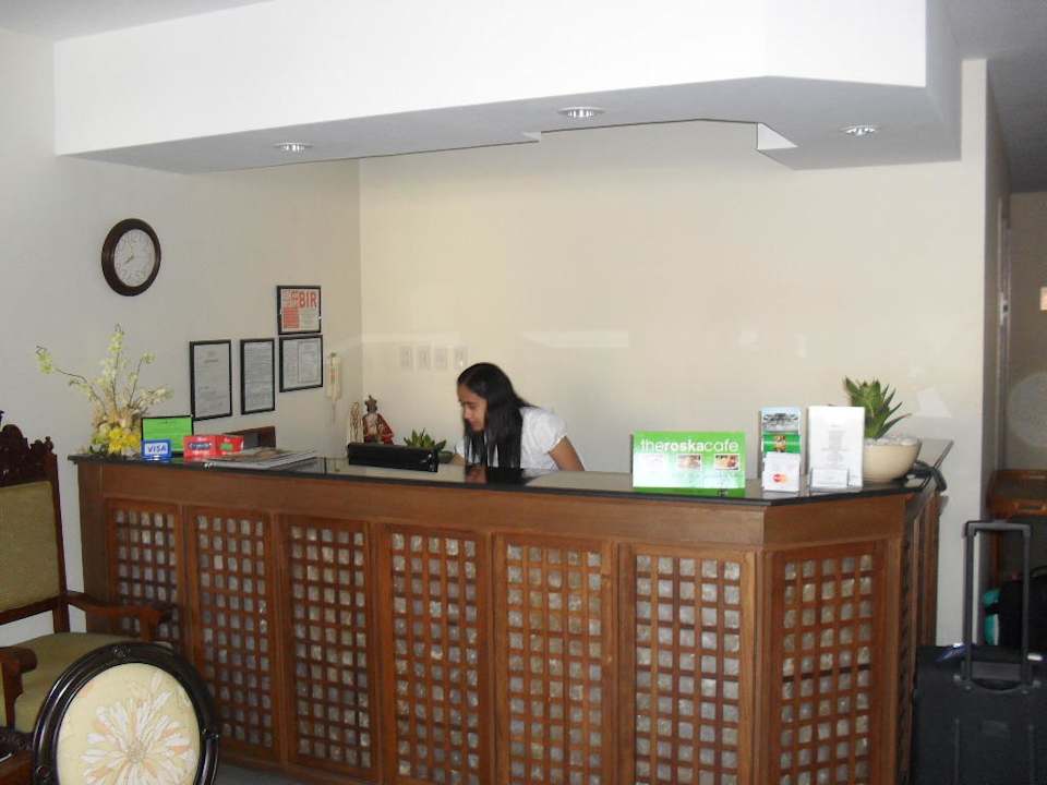 Sehr freundliche Rezeptions Mitarbeiterinnen Cebu R Hotel