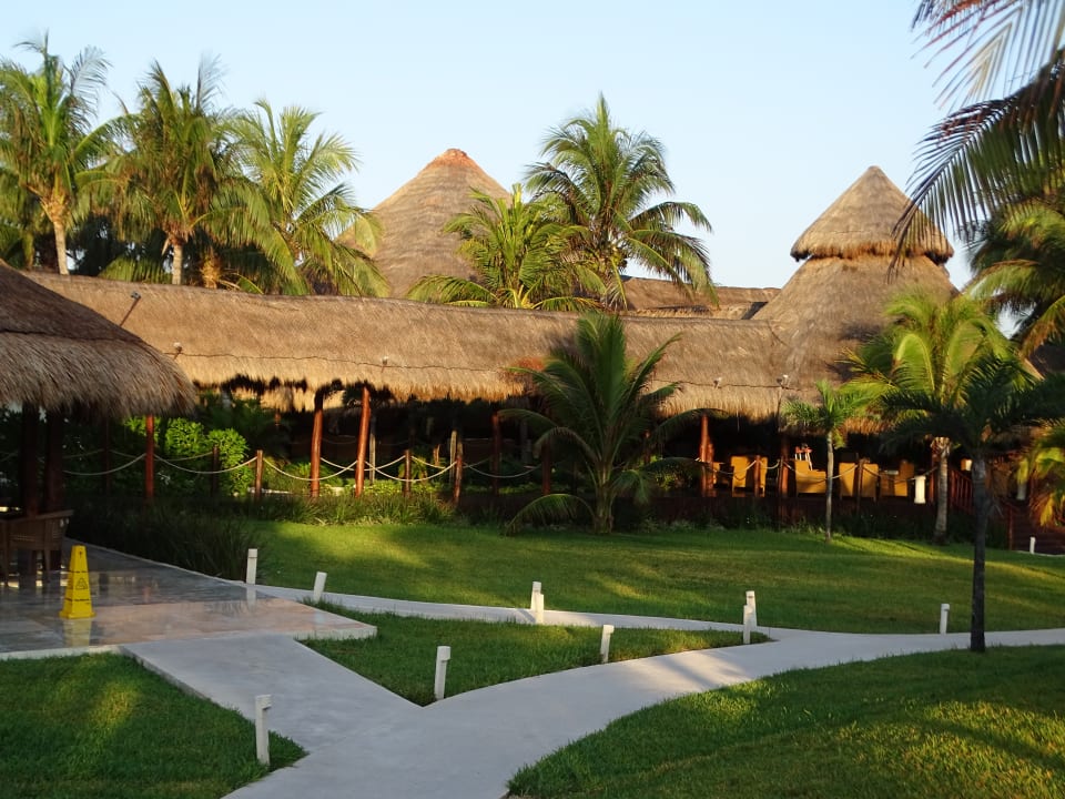 Gartenanlage Akumal Bay Beach & Wellness Resort