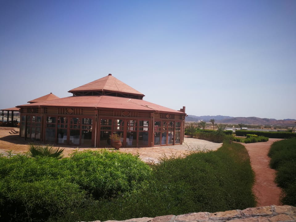 Gartenanlage Three Corners Equinox Beach Resort