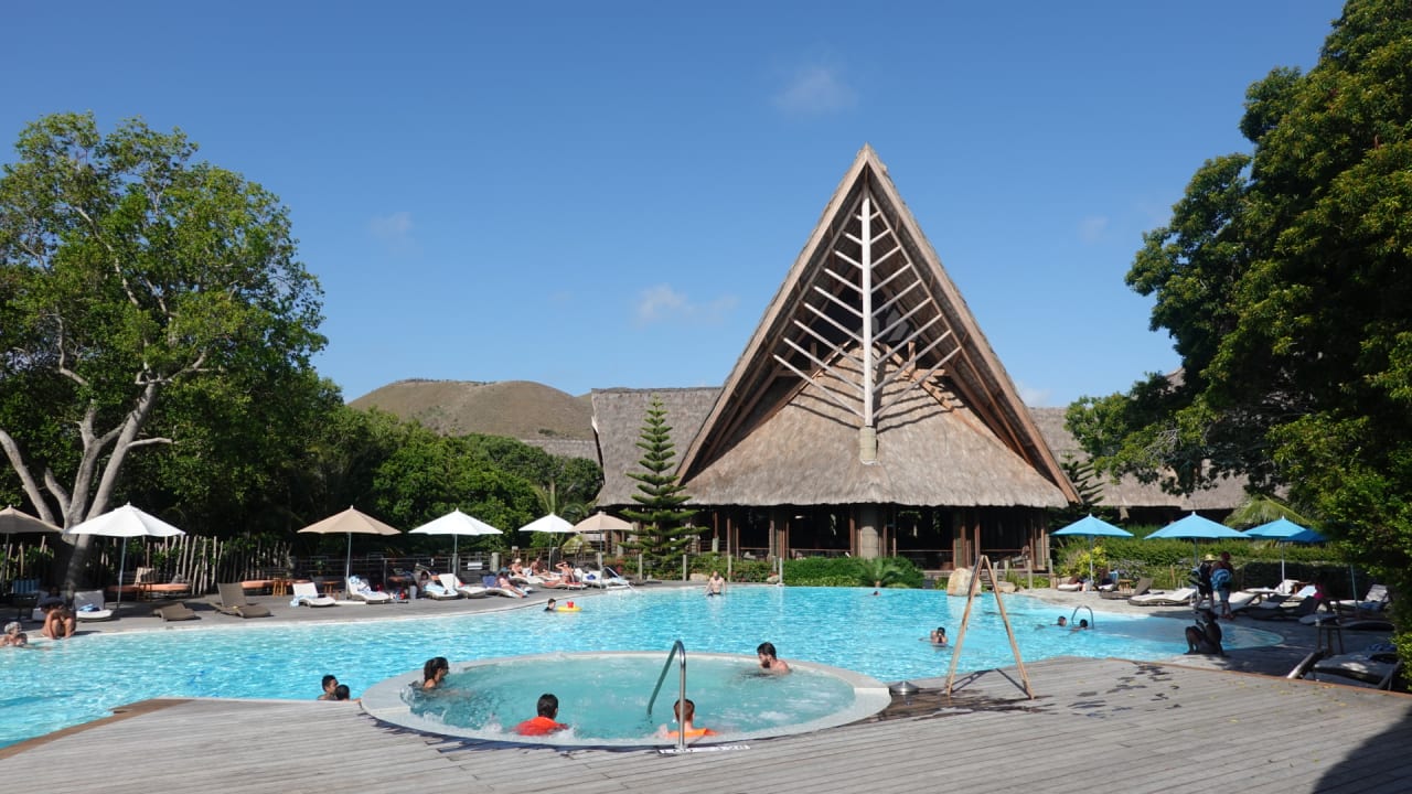 Pool Sheraton New Caledonia Deva Resort & Spa