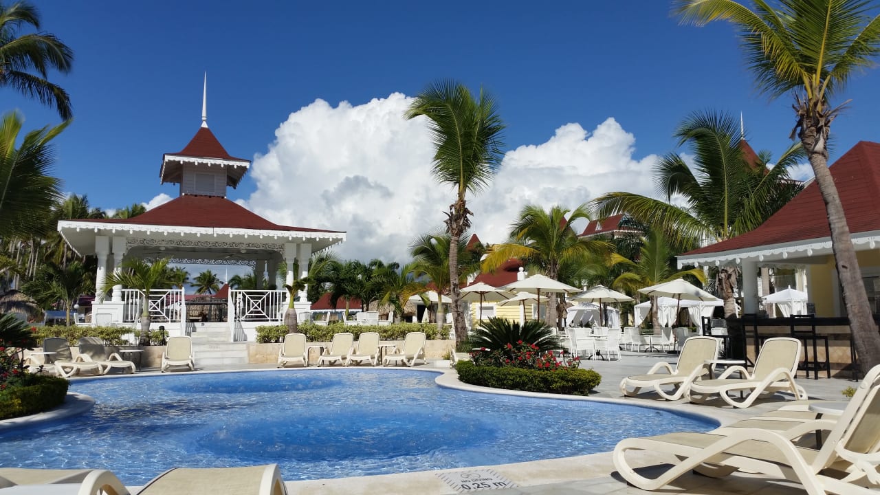 Pool Bahia Principe Luxury Bouganville