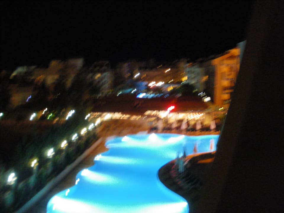 Relaxpool bei Nacht Grand Seker Hotel