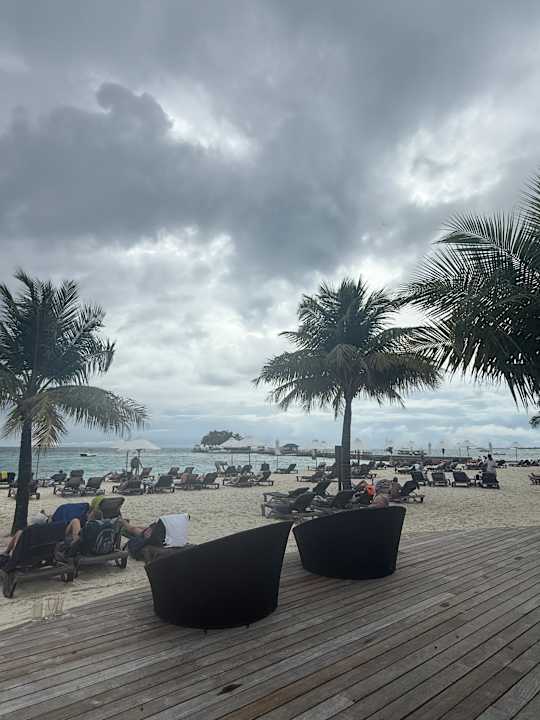 Ausblick Kuredu Island Resort & Spa