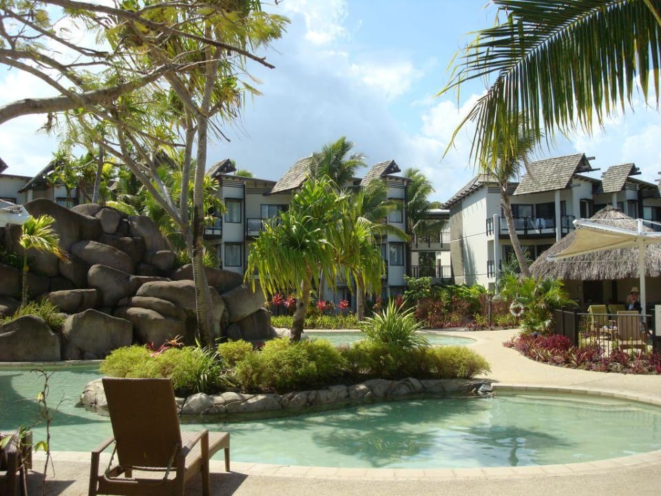 Pool Radisson Resort Hotel Fiji Denarau Island