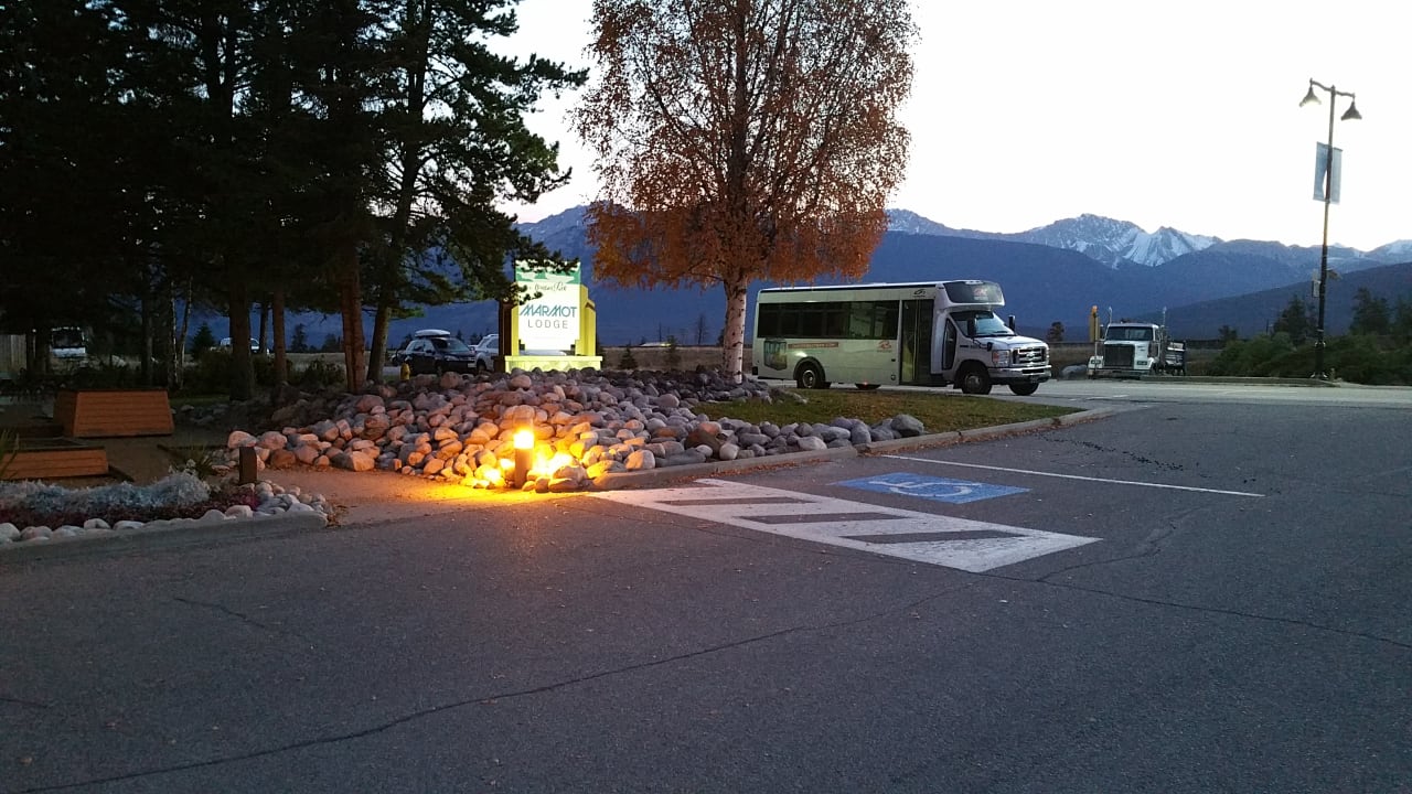 Außenansicht Hotel Marmot Lodge