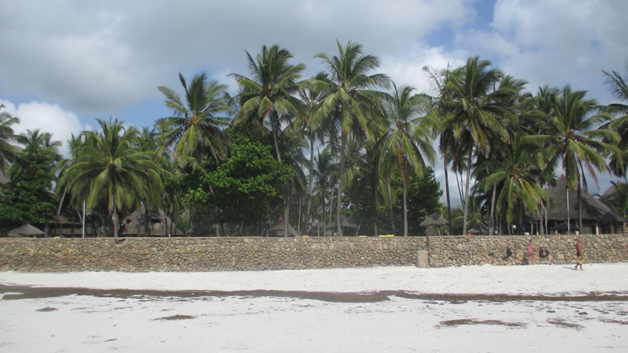Strand Neptune Paradise Beach Resort & Spa