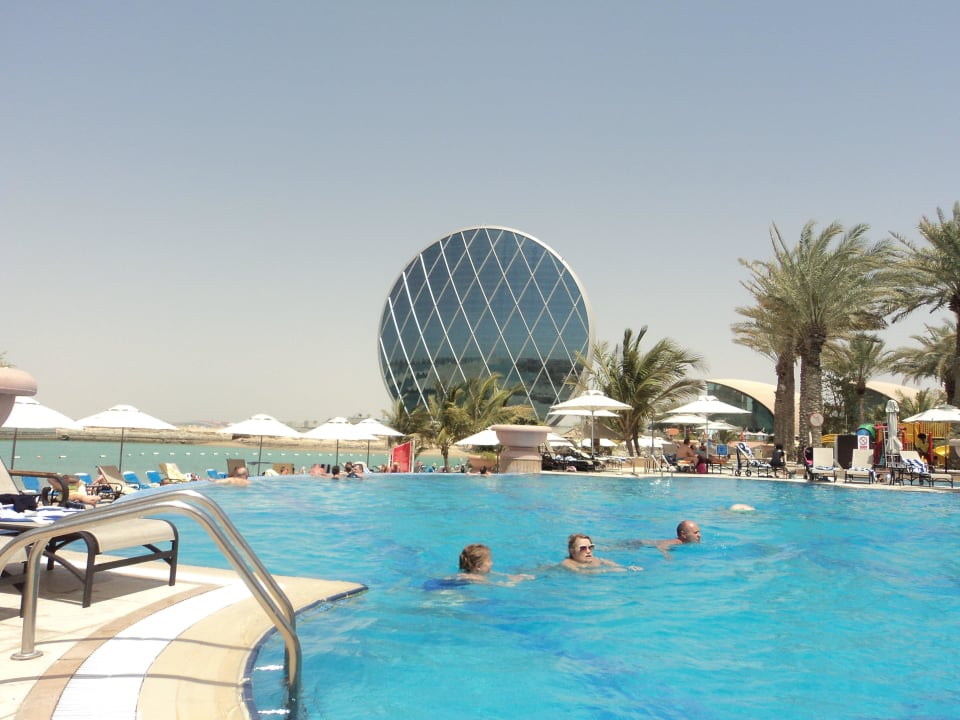 Pool Al Raha Beach Resort & Spa