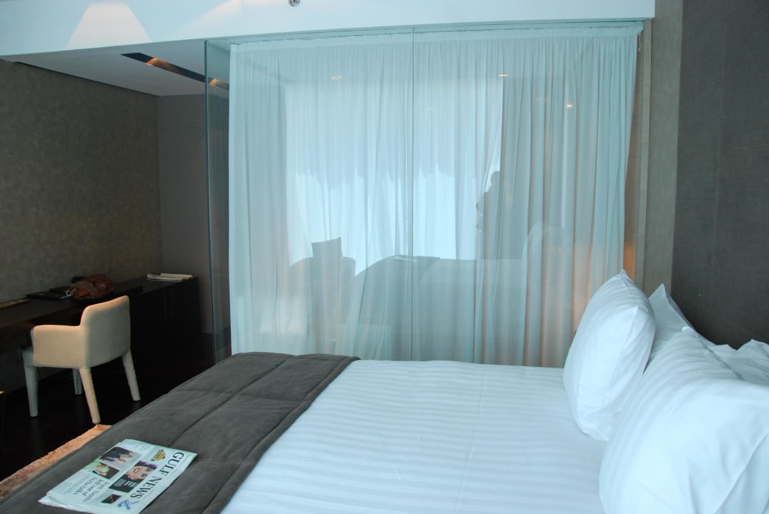 Das Glasbad The Canvas Hotel Dubai MGallery By Sofitel