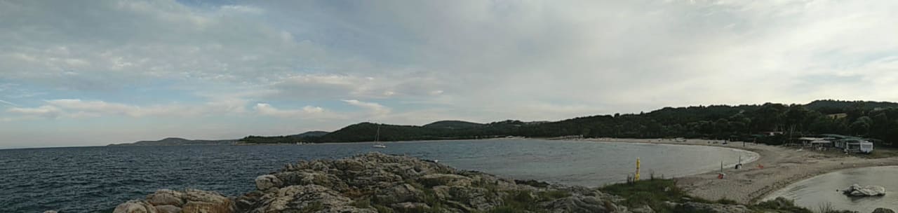 Plaża - zatoka Chrousso Hotel Chrousso Village