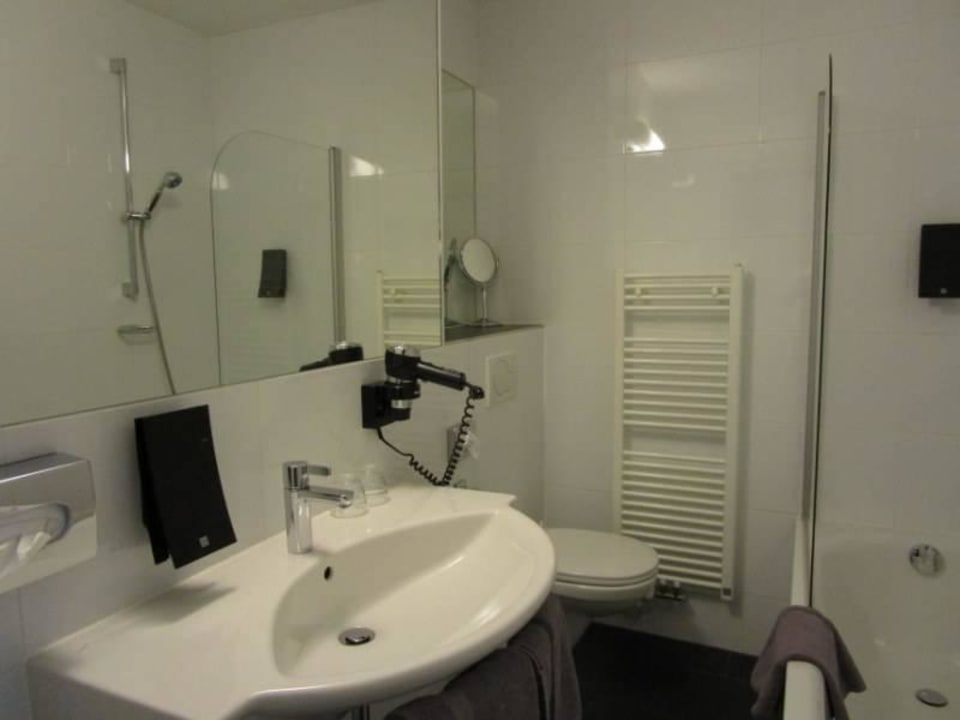 Sauber und geschmackvoll Hotel Weisses Kreuz