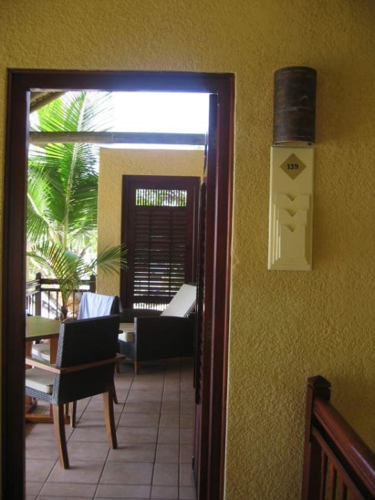 Eingang und Balkon Paradis Beachcomber Golf Resort & Spa