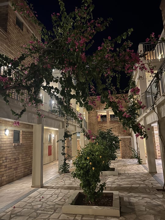 Außenansicht Bella Beach Hotel