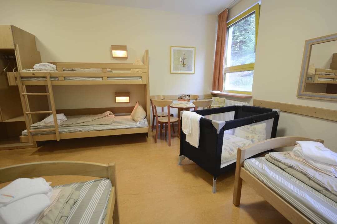 Zimmer der Jugendherberge Dreisbach Jugendherberge An Der Saarschleife