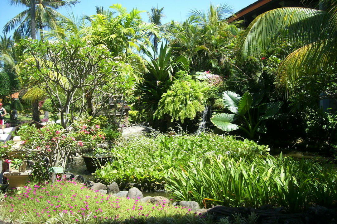 Garten Bali Dynasty Resort