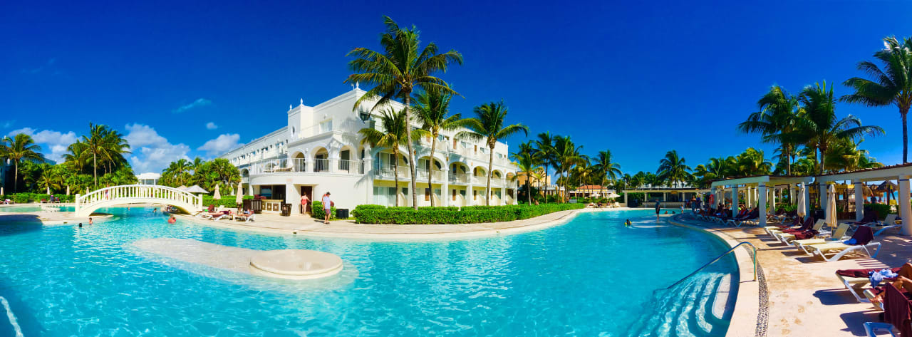 Pool Dreams Tulum Resort & Spa